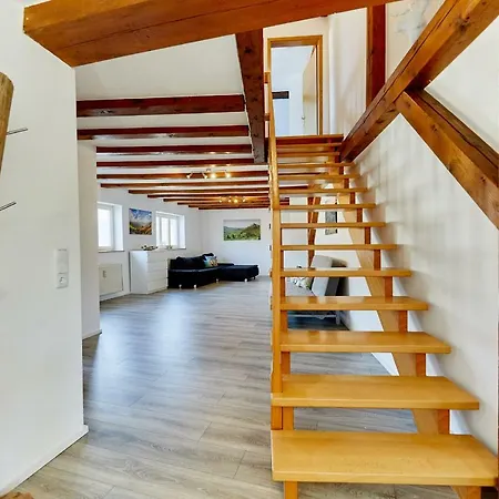 Wunderschoene Maisonette-wohnung Fuer Bis Zu 10 Personen *